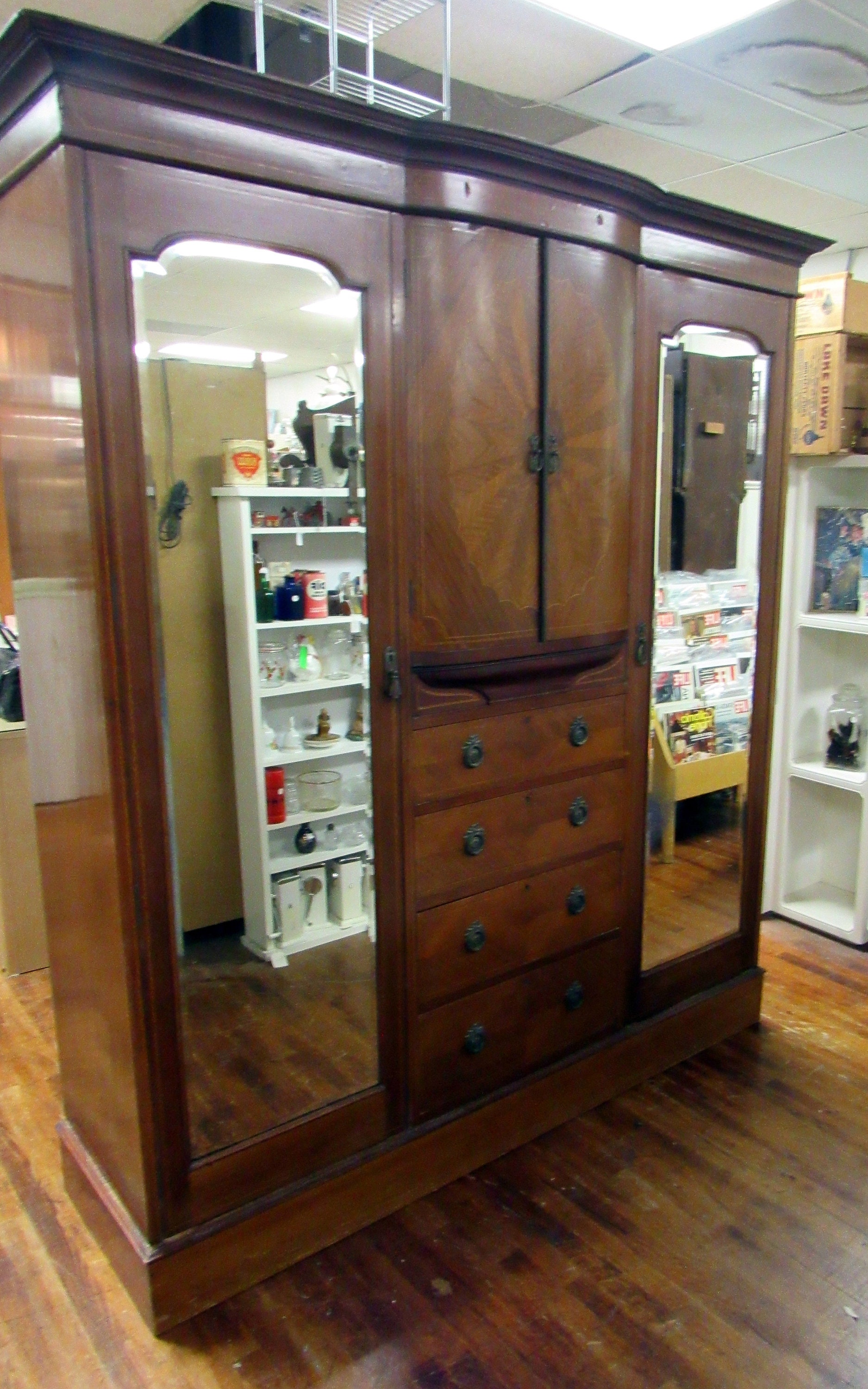 gallery photo