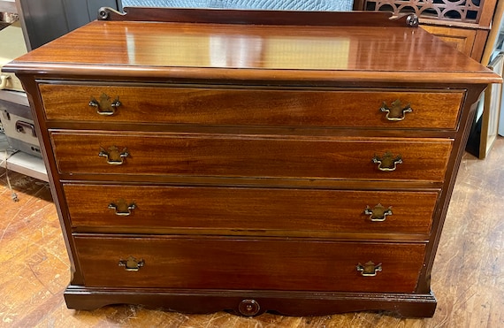 Solid Mahogany Dresser