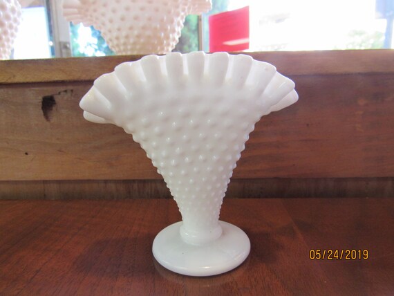 Hobnail milk glass vase