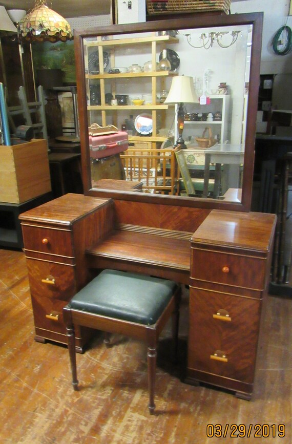 Vanity with mirror