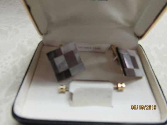 Vintage cufflinks and tie clasp mother of pearl - image 2