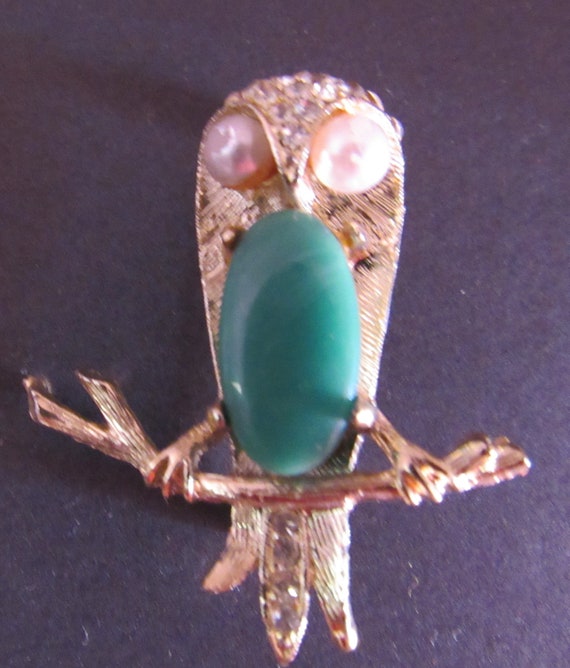 Vintage owl brooch