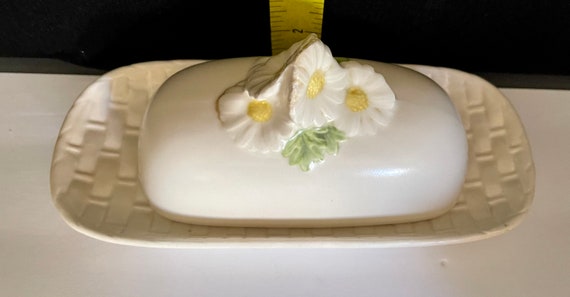 Poppytrail Daisy Butter Dish