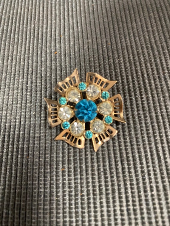 Turquoise Pinwheel Brooch