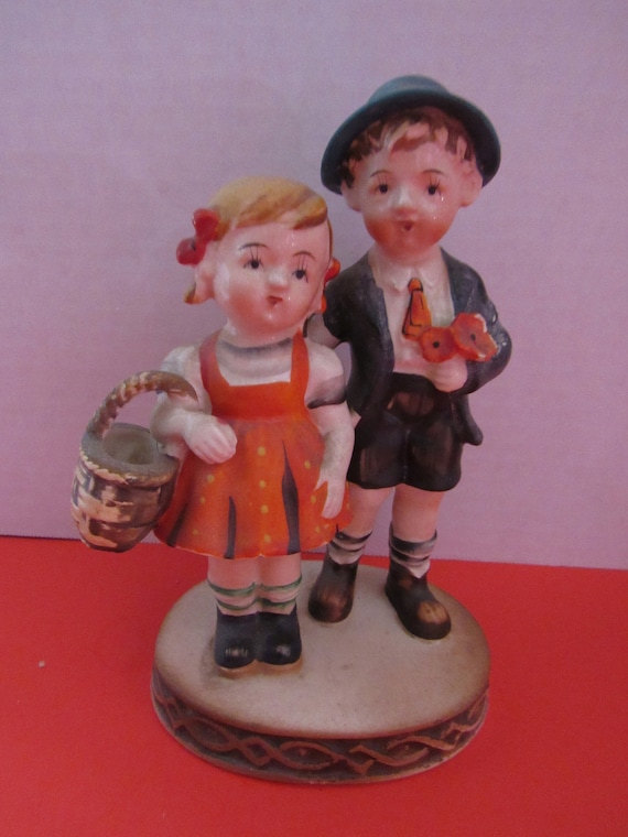 Occupied Japan Boy and Girl figurine