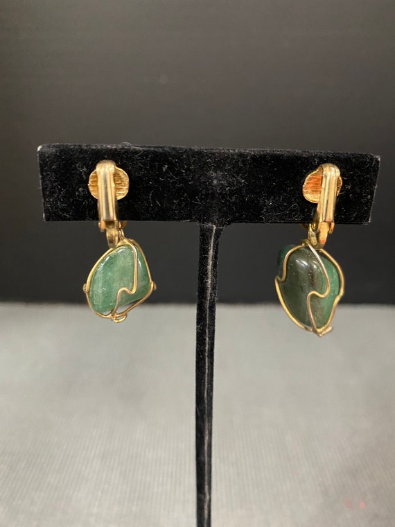 Gold Wired Green Stone Dangling Earrings - image 2