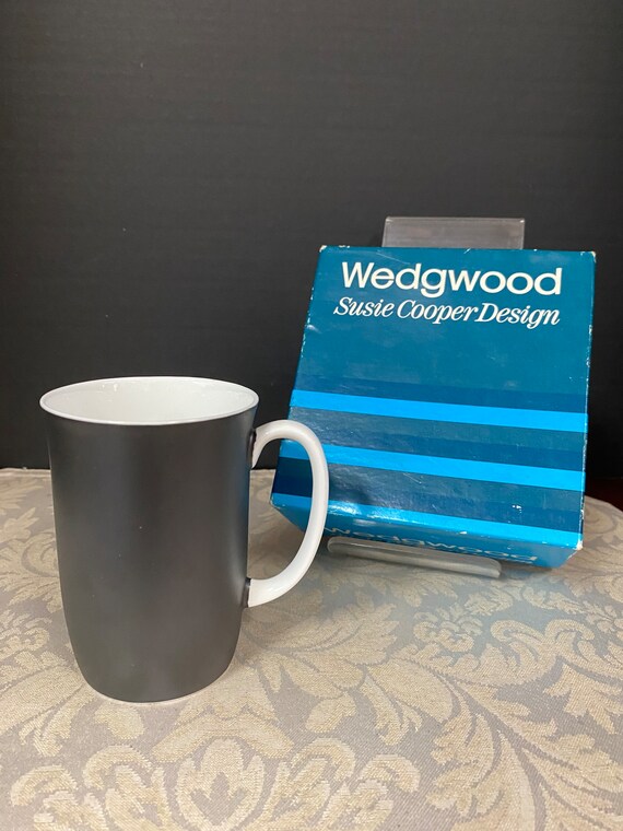 Wedgwood Contrast Mug