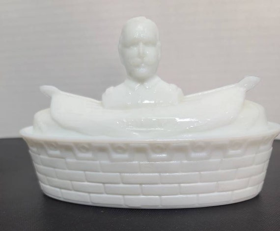 Admiral Dewey covered dish