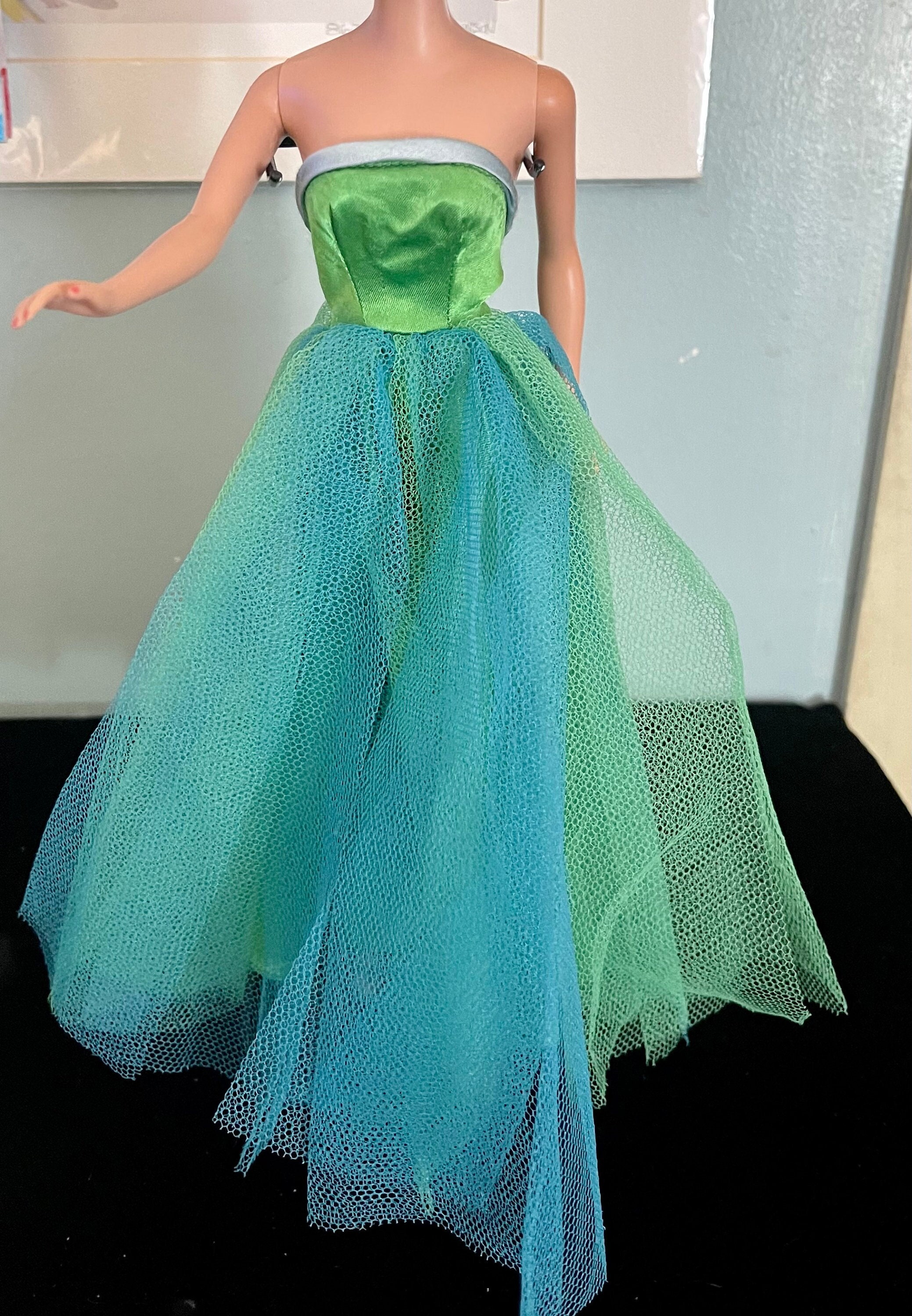 Gorgeous Green Princess Barbie Doll Dressup / Barbie Doll Decoration /  Princess Doll Dressup / DIY - YouTube