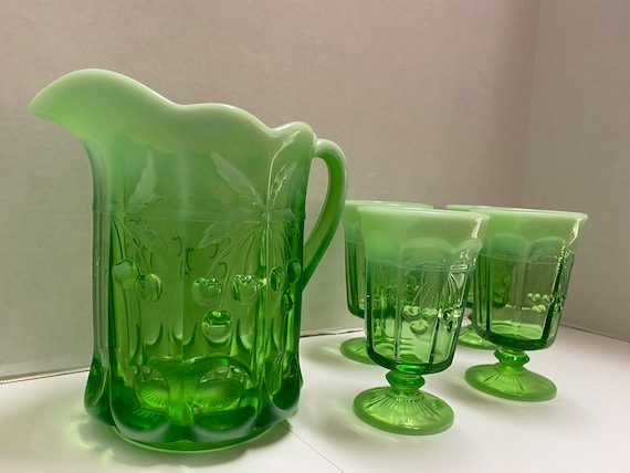 Mosser Drinking set