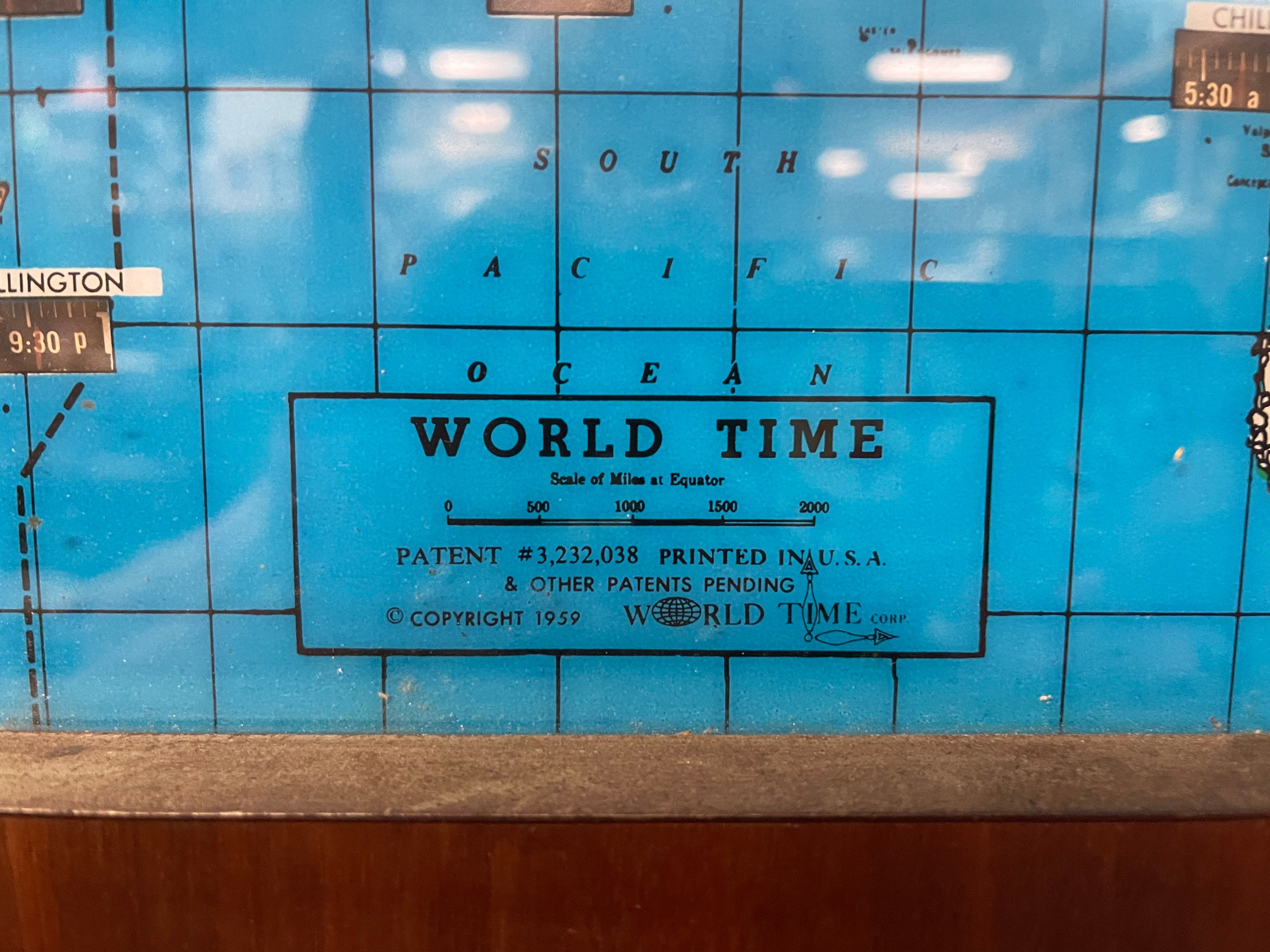 Howard Miller World Time clock