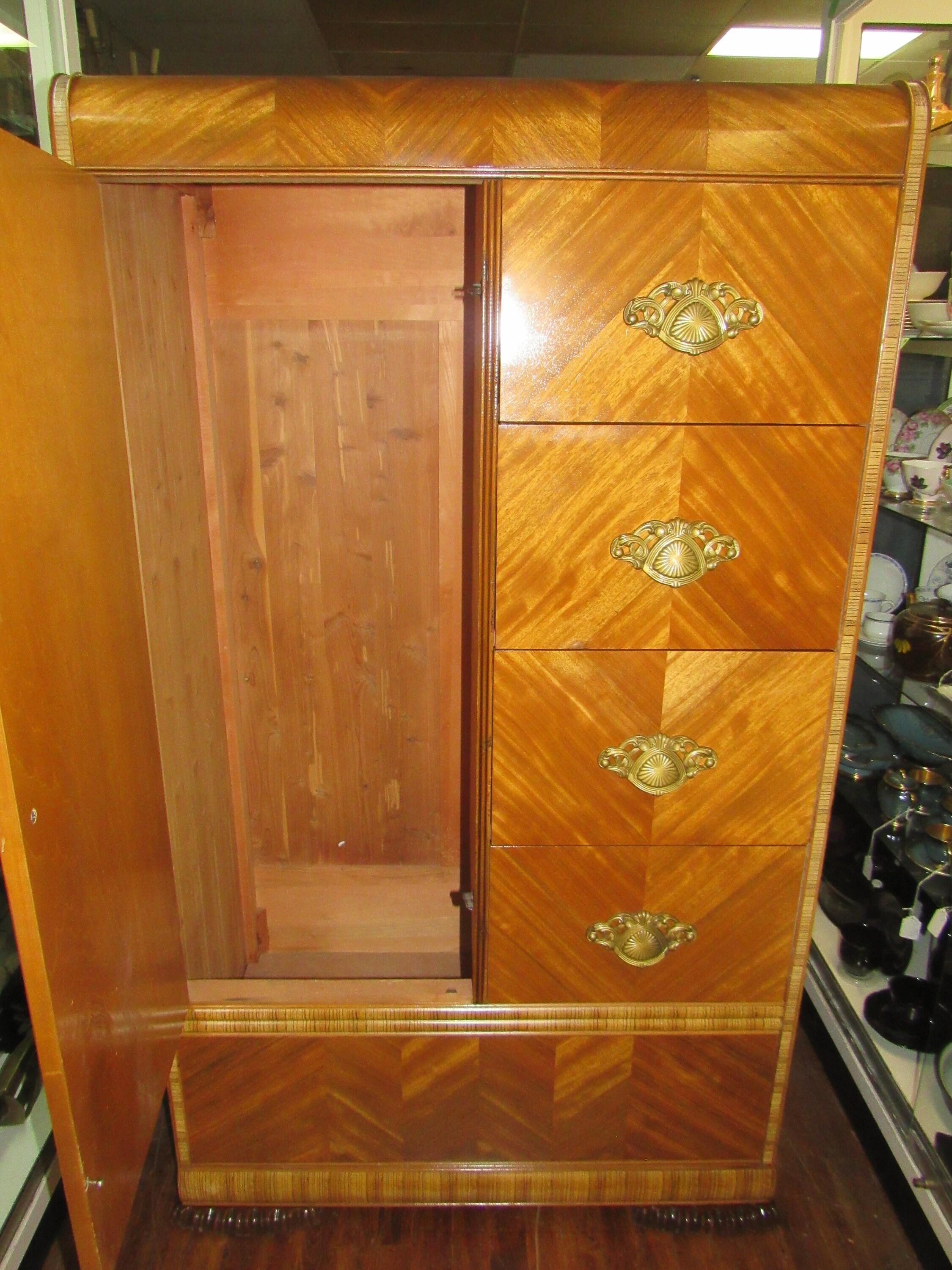 gallery photo