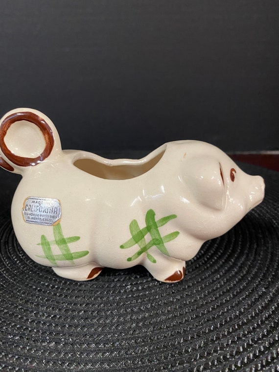 Pig Creamer Figurine