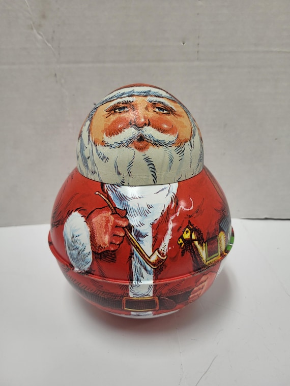 Round Santa Tin