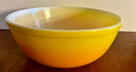 Pyrex Promo Pineapple Party #404