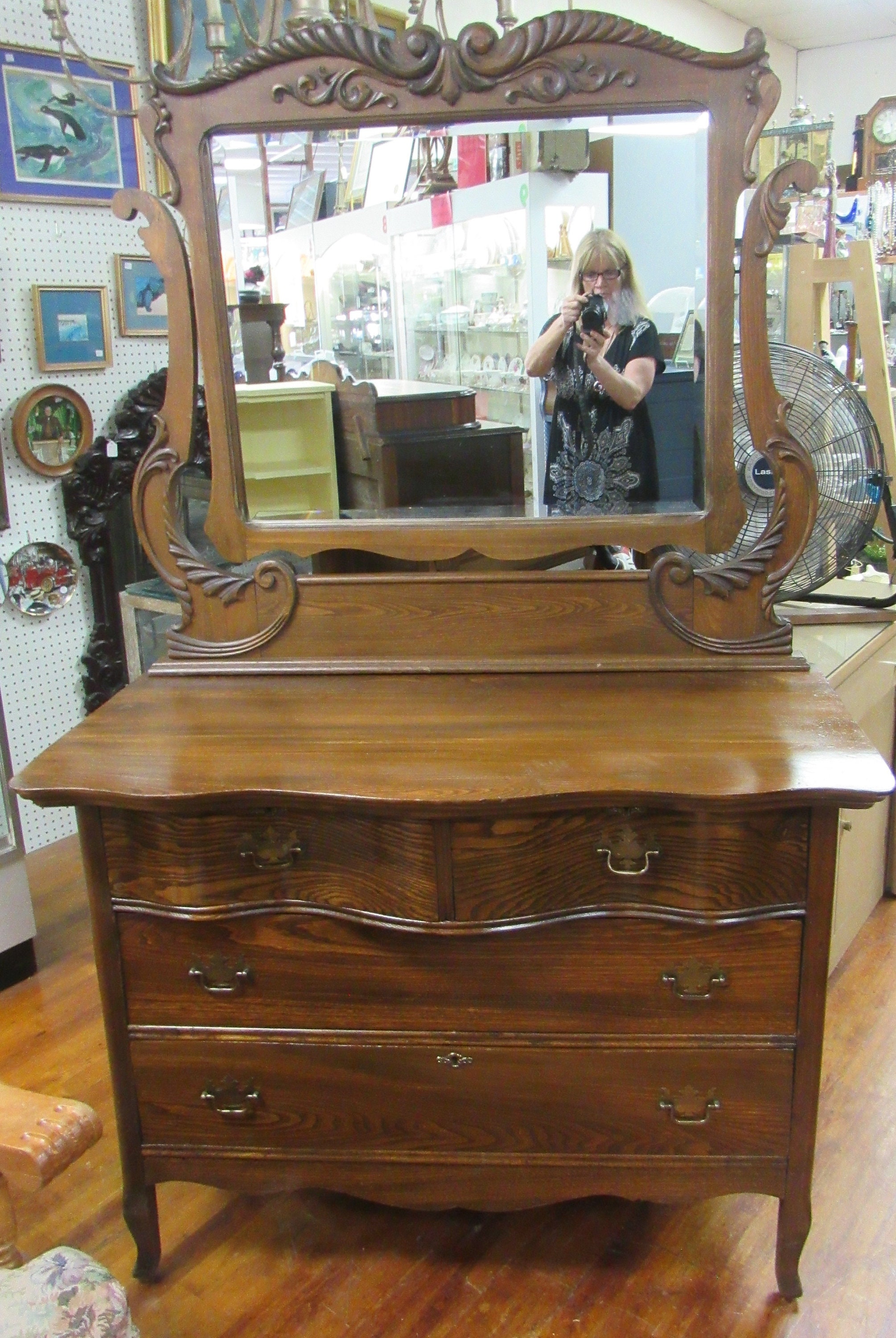 gallery photo