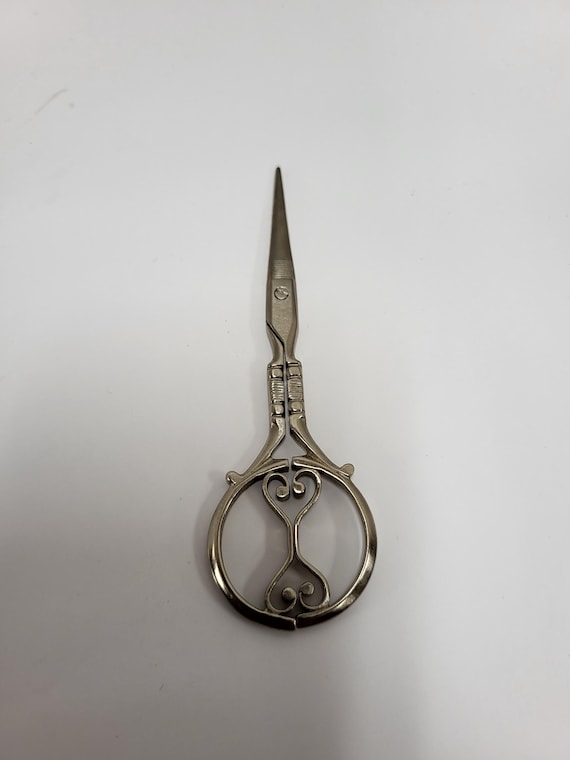 Small Ornate Sewing Sissors