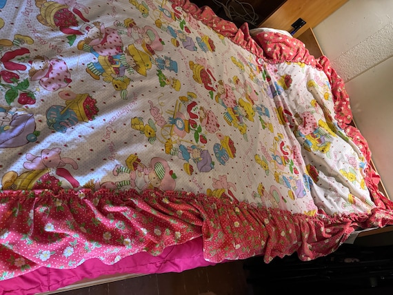 Strawberry shortcake canopy cover