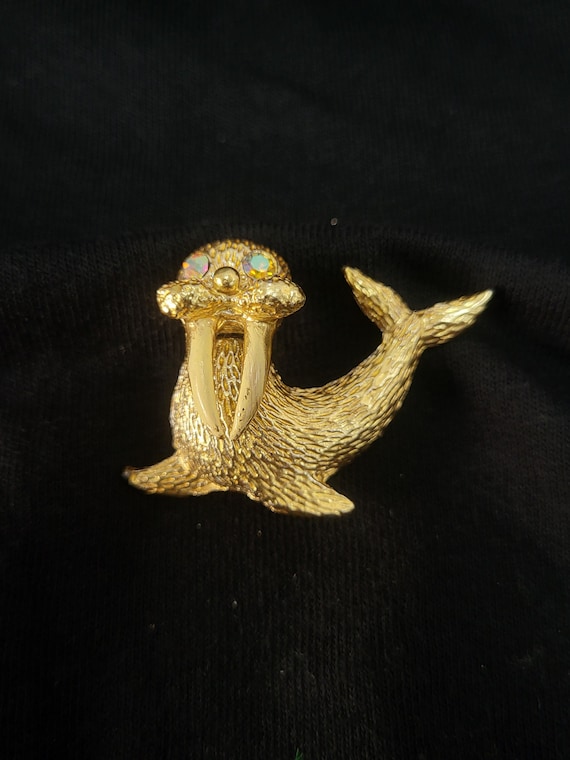Goldtone Walrus Brooch