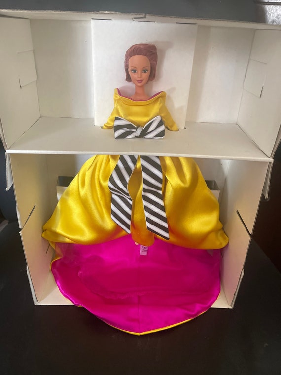 Bill Blass Barbie MIB