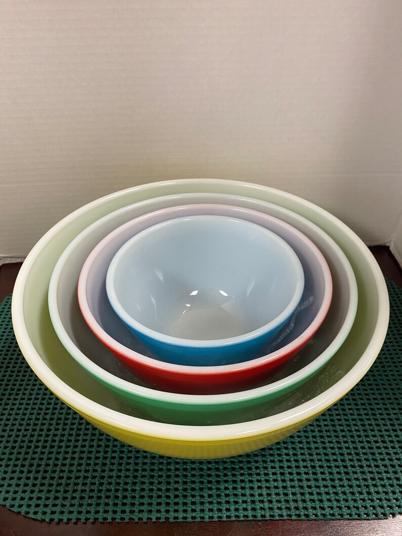 Pyrex Primary Colors Mixing Bowl Set Etsy