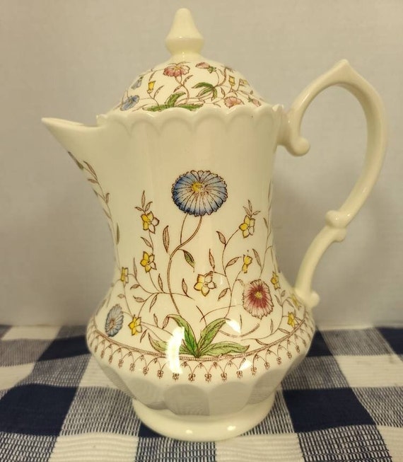 Vernon Desert Bloom Teapot