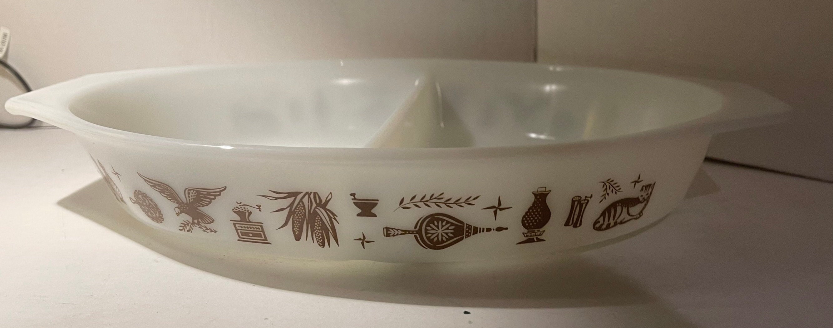 Vintage Pyrex Early American Divided Casserole Dish With 