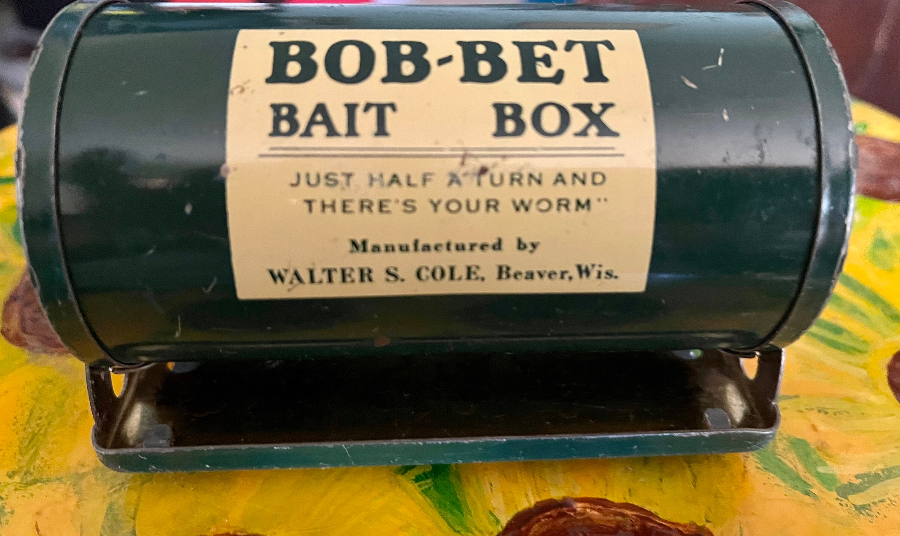 Bob-Bet Bait Box