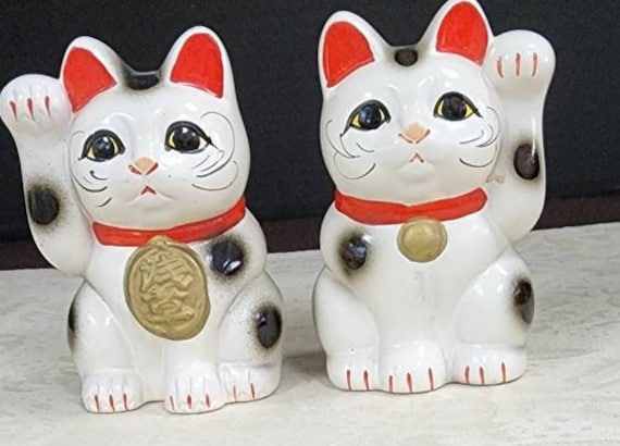 Lucky Cat Bank pair