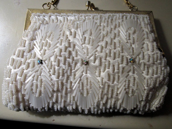 Gold and White Beaded Purse - image 3