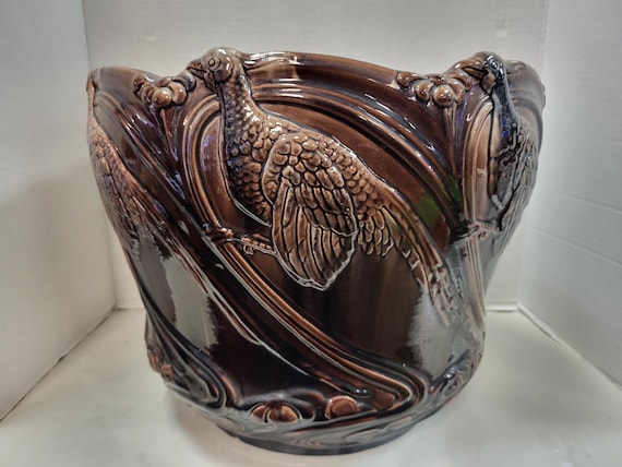 Large Majolica Pheasant Pot