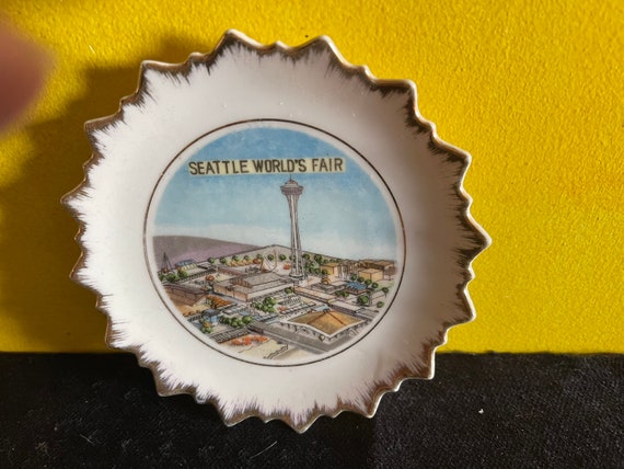 Seattle World's Fair plate