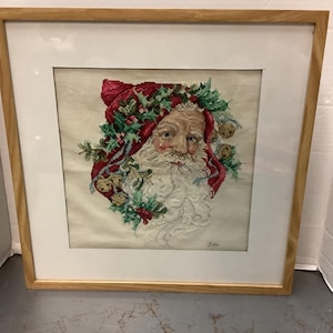 Santa Needle Point