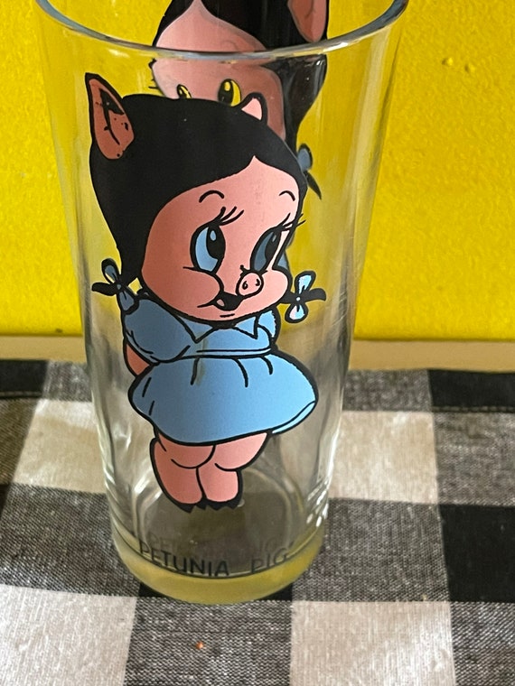 Petunia Pig Pepsi Glass