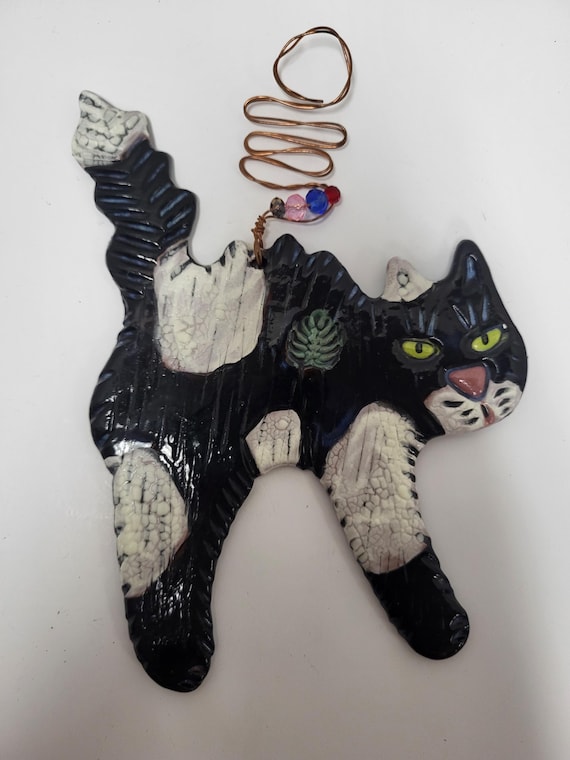 Enamel  Cat