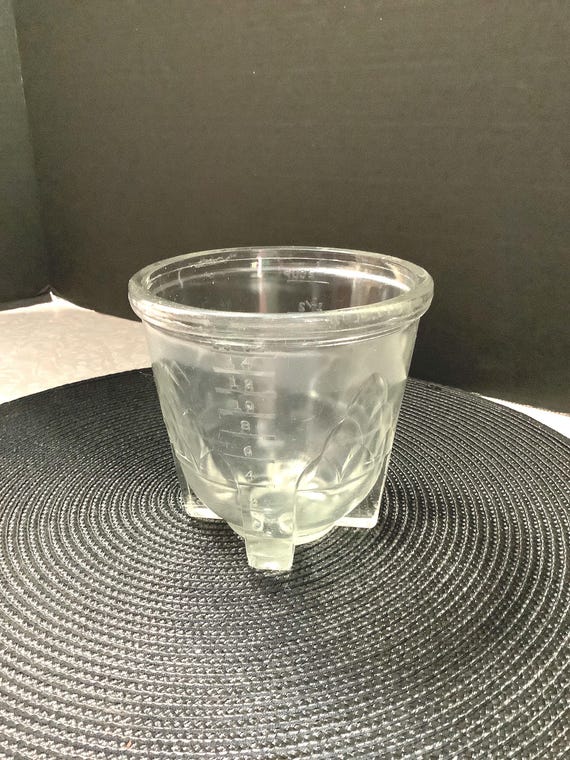 Atlas Footed Measuring Cup
