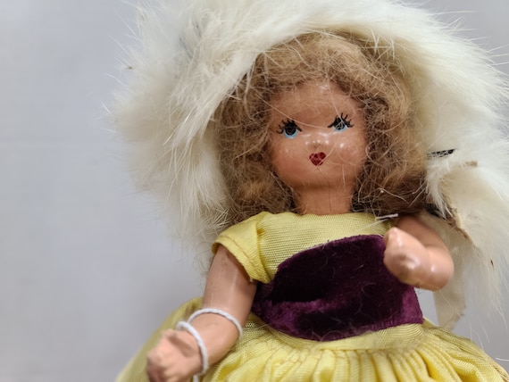 Nancy Ann storybook doll blonde hair 5"bisque 1940's in original outfit.