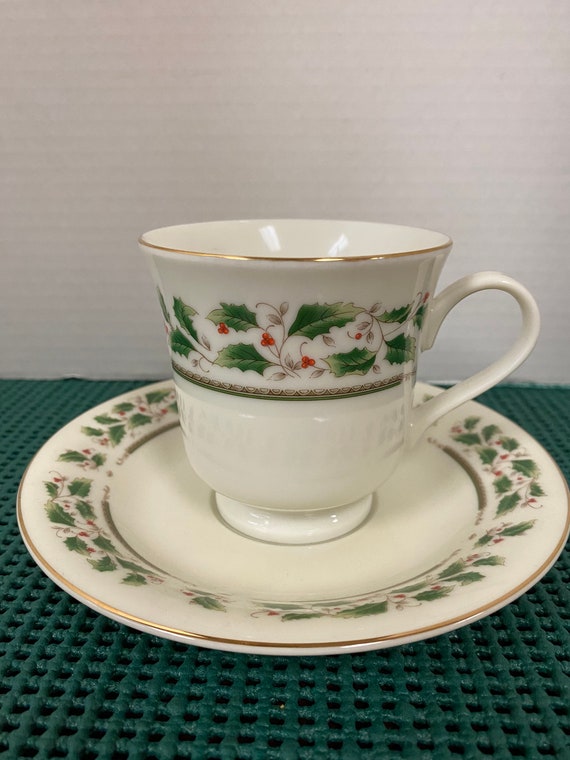 Royal Holly Teacup & Saucer