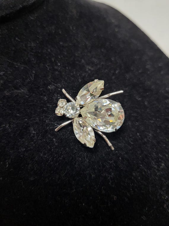 Rhinestone Fly Brooch