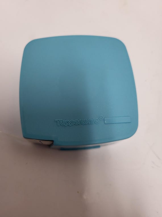 Tupperware Label Dispenser