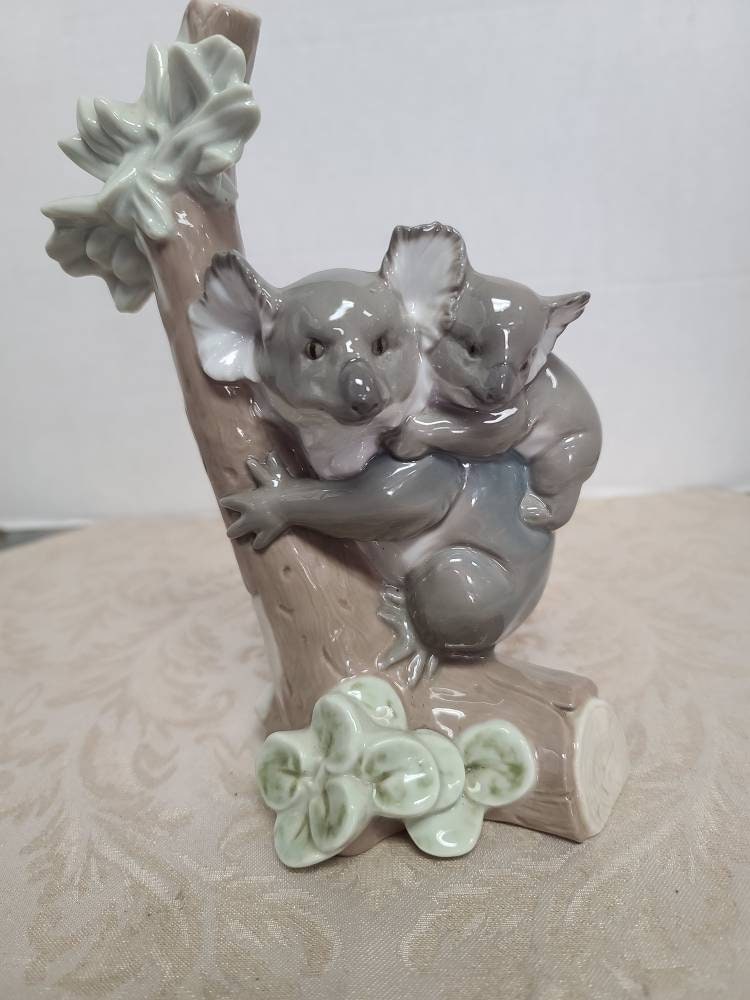 Lladro Koala Love figurine