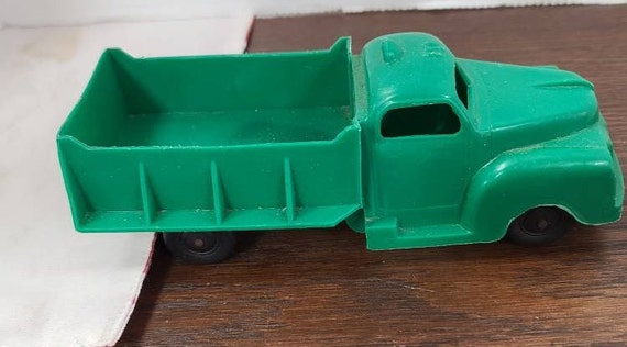 Marx green Truck