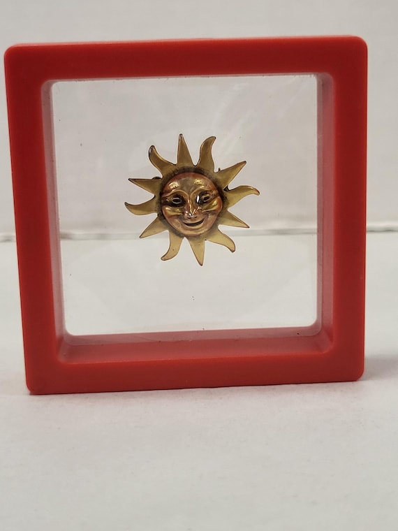 Alva Studios Sun Brooch