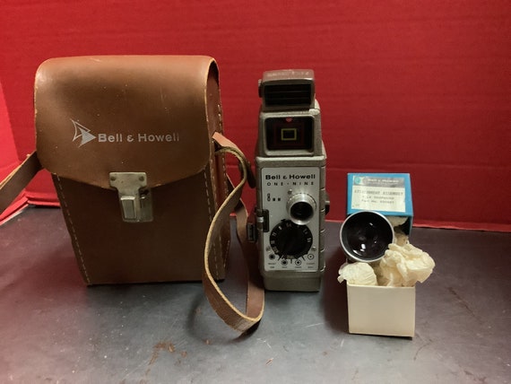 Bell And Howell One Nine 8mm Camera
