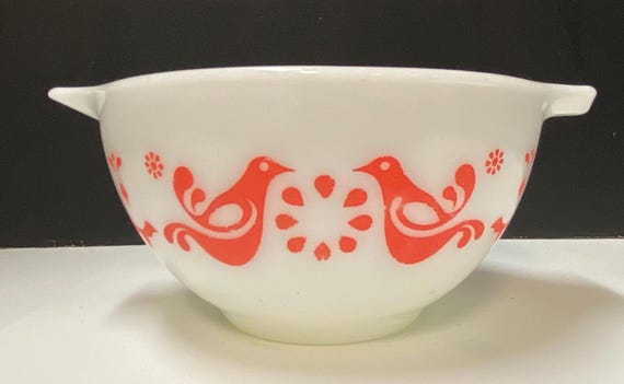 Pyrex Friendship #441 Cinderella mixing bowl