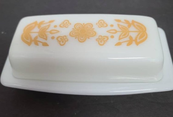 Pyrex Butterfly butter dish