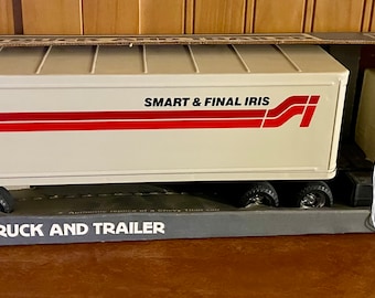 Camion et remorque Ertl Smart & Final