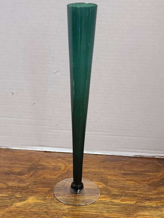 Green Art Glass Vase