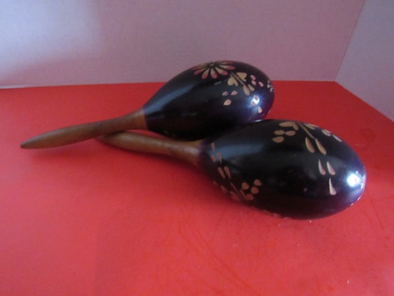 Vintage Maracas