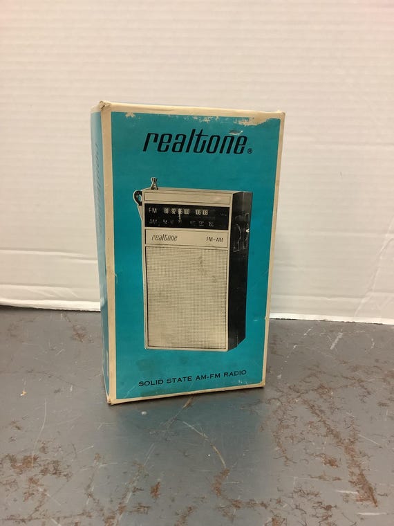 Realtone AM-FM Radio